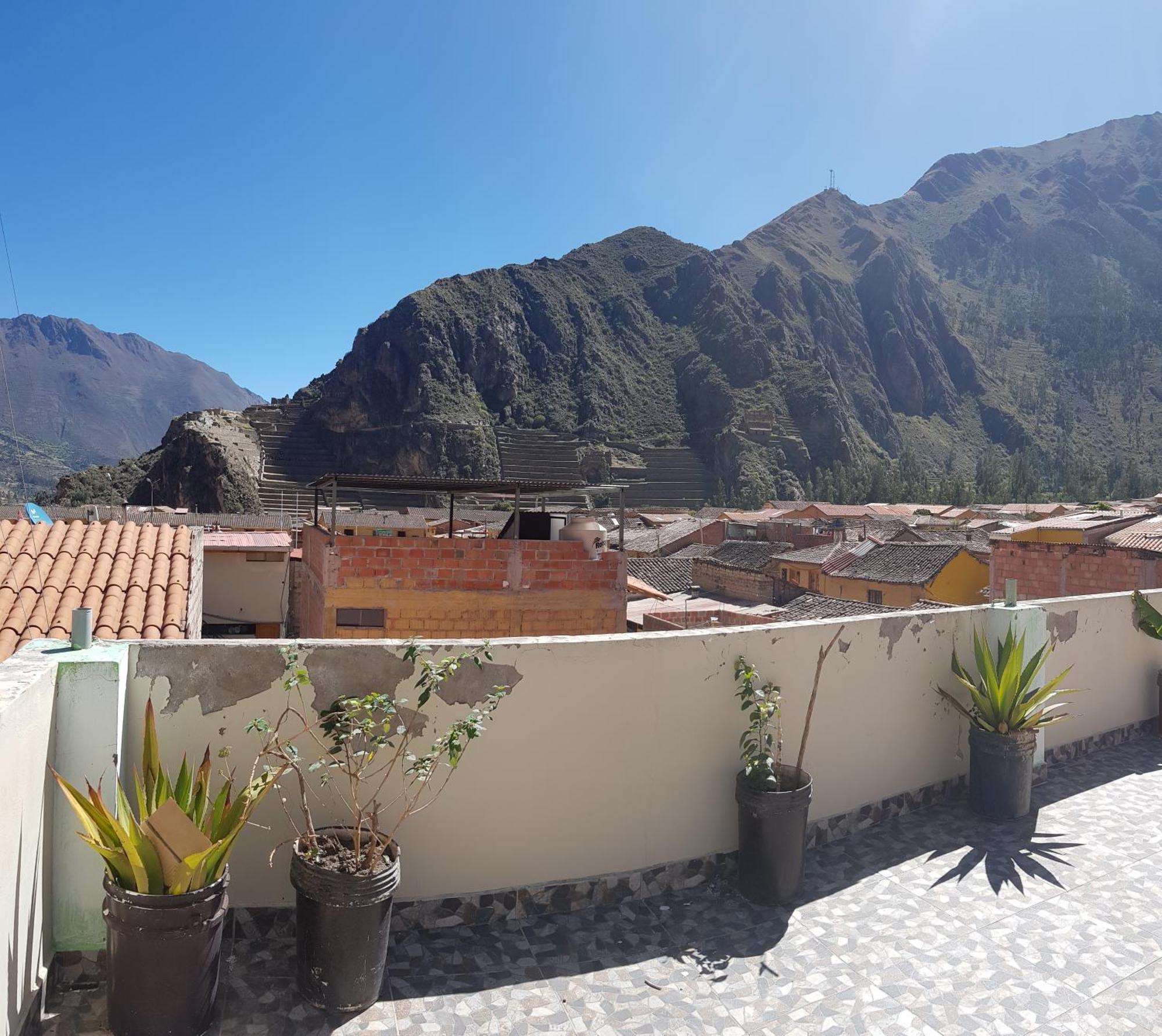 Hostal Apu Qhawarina Ollantaytambo Exterior foto