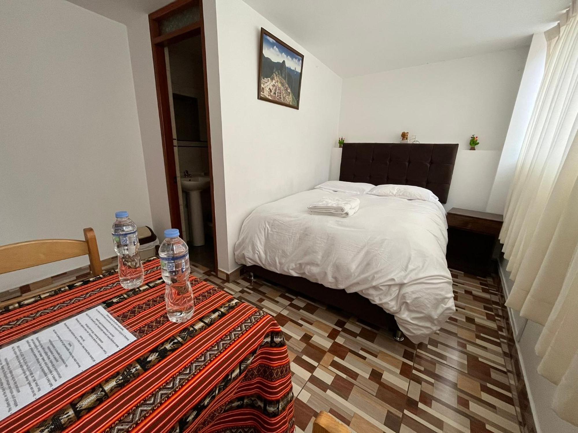 Hostal Apu Qhawarina Ollantaytambo Exterior foto